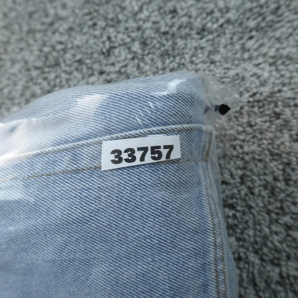 Duluth Trading Jeans Mens 40X30 Light Blue Denim Pants Straight Leg Outdoor Work